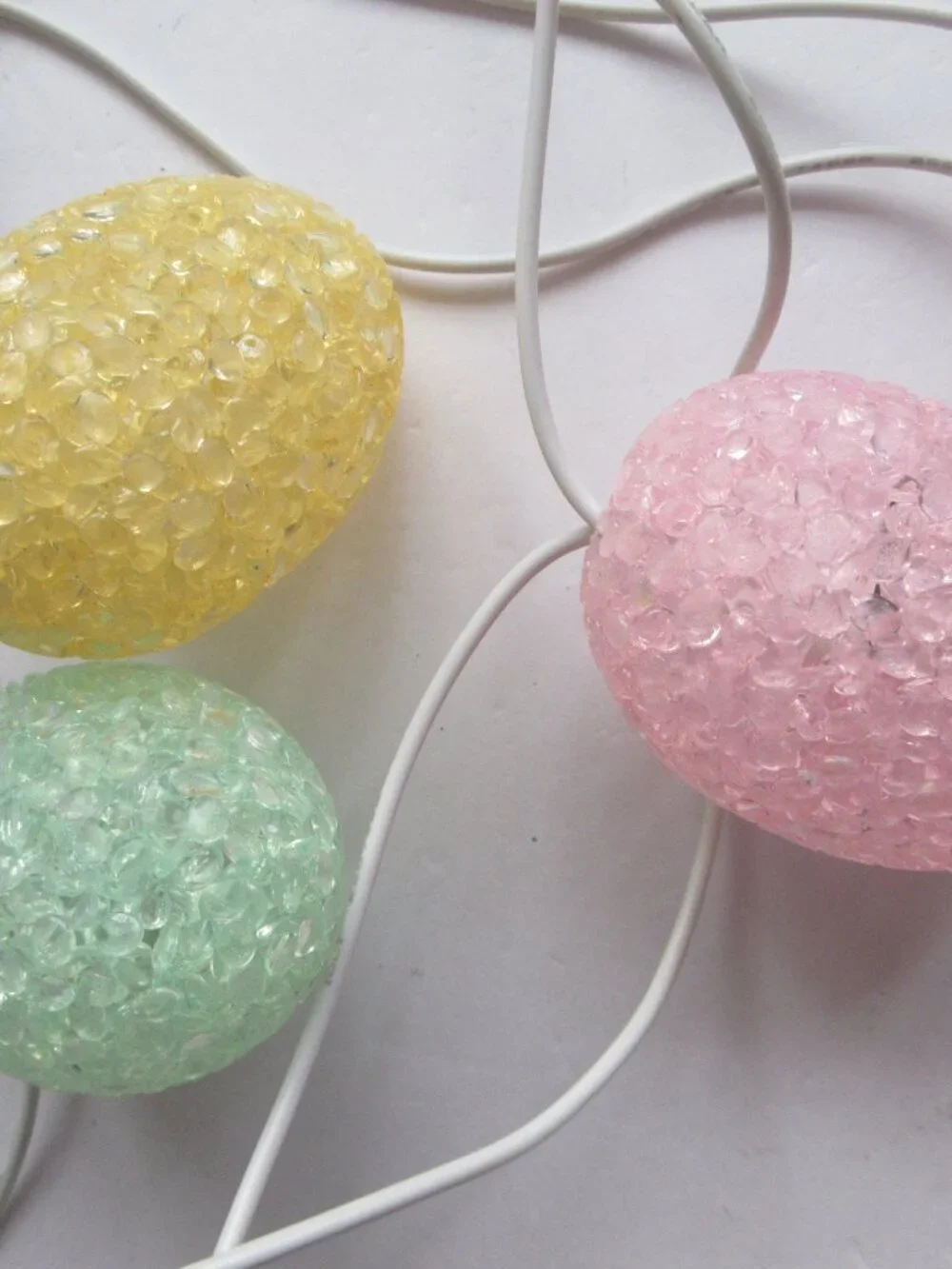Source Unknown vintage plastic